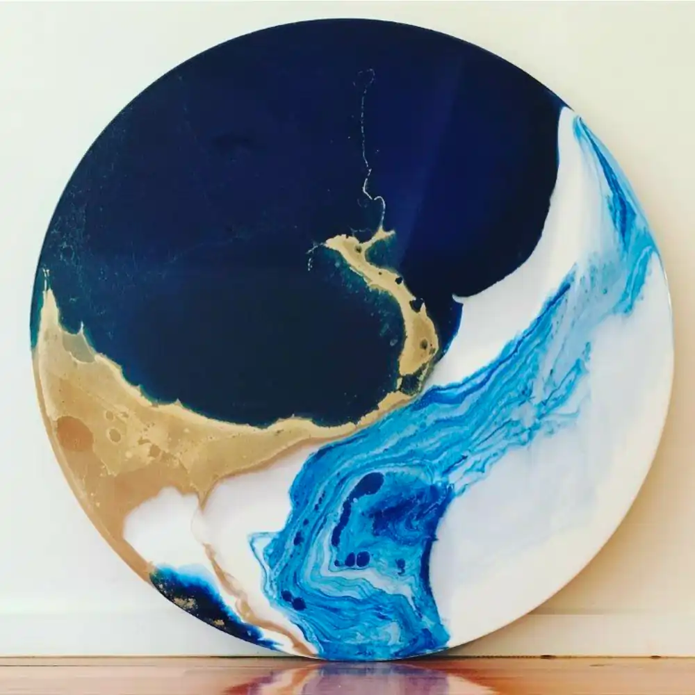 سایر آثار زیب هوم - طراحی رزین ساعت دیواری۳